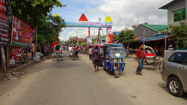Design, Supervision & Monitoring of Madani Avenue Road Project (Progoti Sarani Intersection to Balu River) – Phase I & II
